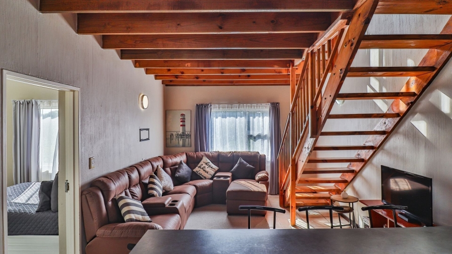 2 Bedroom Property for Sale in Beacon Bay North Eastern Cape